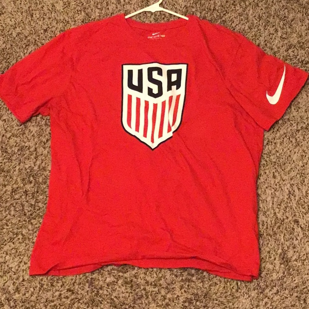 Nike Team USA Shirt Red - Size XL